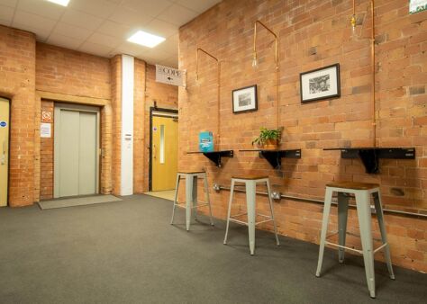 Office Space Nottingham - Arnold Business Centre - Image 2