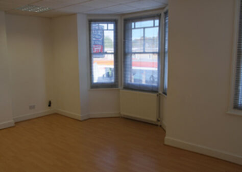 Office Space Centre 42 - Image 3