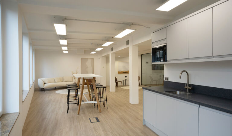 Office Space 4 Garrett Street - Image 3