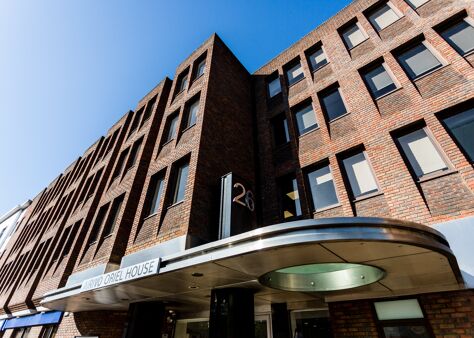 Office Space Oriel House - Image 1