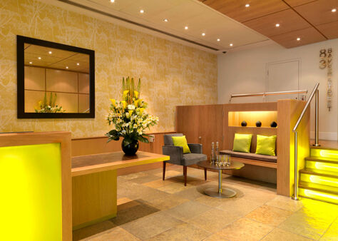 Image #2 of 83 Baker Street