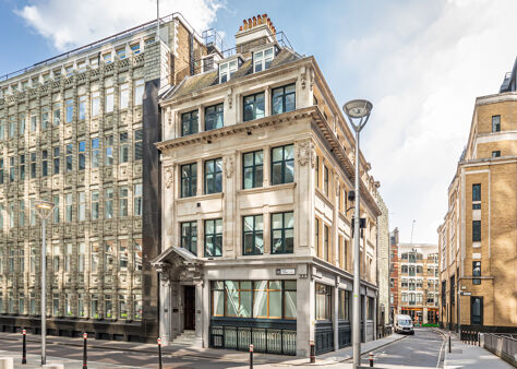 Office Space Reknown House - Image 1