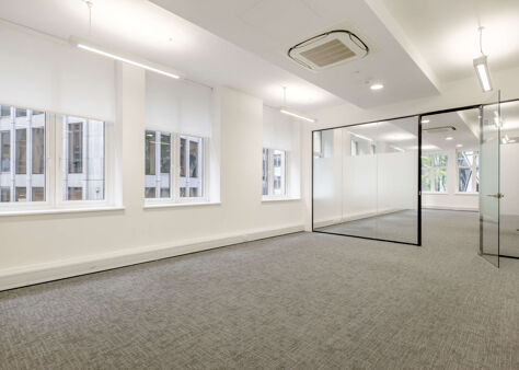 Office Space Reknown House - Image 3