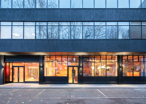 Office Space Saunders House - Image 1