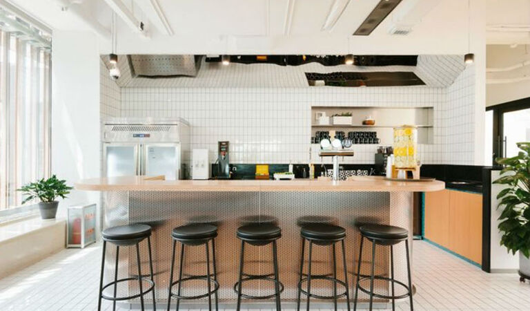 Image #4 of 5 Merchant Sqaure