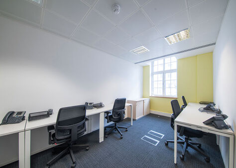 Image #12 of 50 Broadway