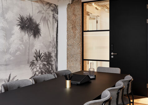 Office Space LABS House - Image 11