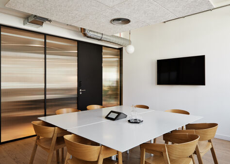 Office Space LABS House - Image 12