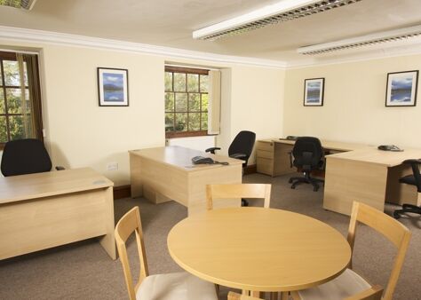 Office Space Lion Court - Image 4