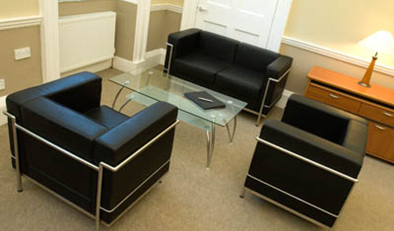 Office Space Lion Court - Image 3