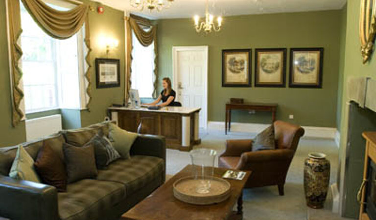 Office Space Lion Court - Image 2