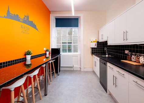 Office Space Trim Street - Bath - Image 4