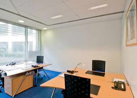 Office Space Chertsey Hillswood - Image 6