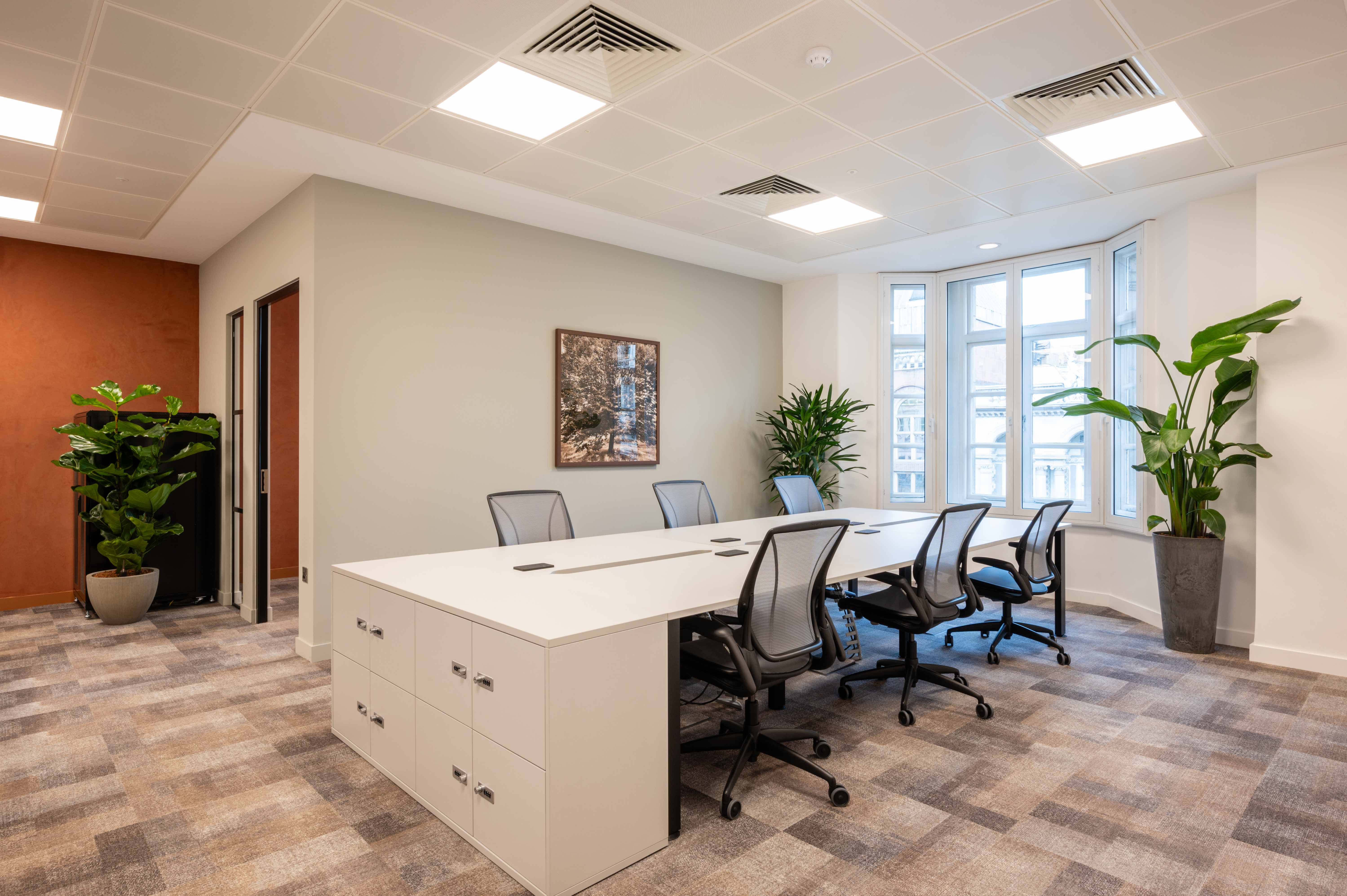 Office Space 175 Piccadilly  - Image 6