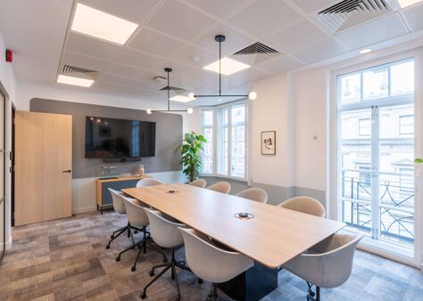Office Space 175 Piccadilly  - Image 3