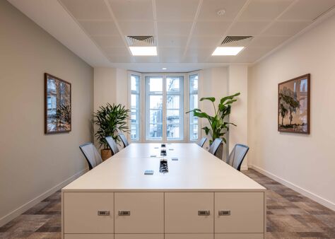 Office Space 175 Piccadilly  - Image 12