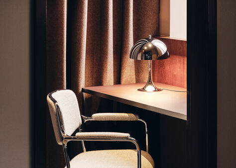 Office Space Brock House - Image 8