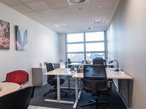 Office Space Reigate London Road - Image 7