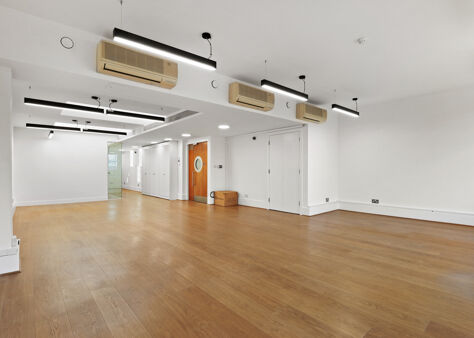 Office Space 9 Argyll Street - Image 8