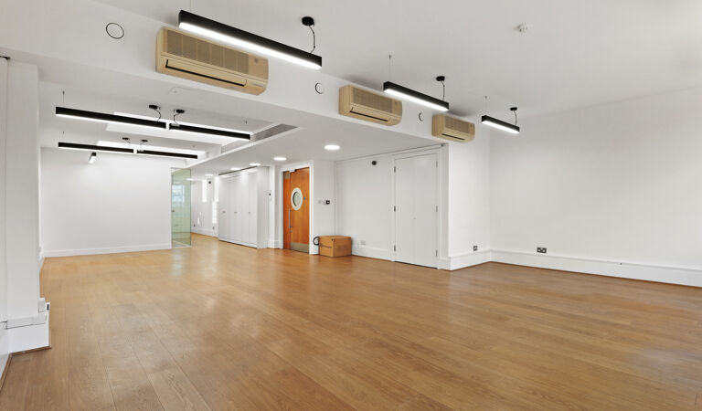 Office Space 9 Argyll Street - Image 8