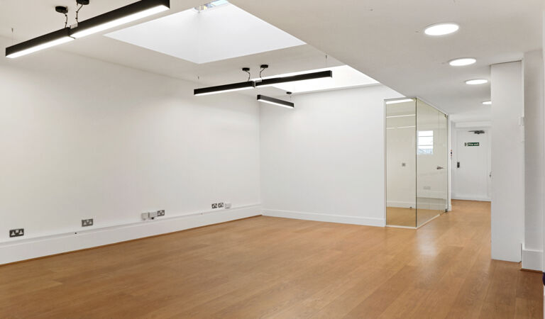 Office Space 9 Argyll Street - Image 7