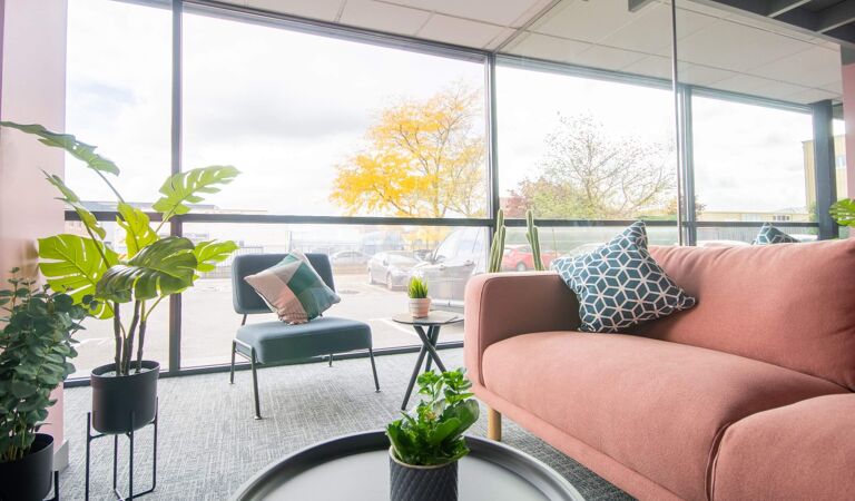 Office Space Egham - Paramount House - Image 3