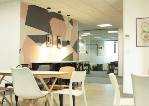 Office Space Egham - Paramount House - Image 9