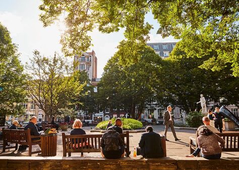 Image #10 of 11 Golden Square