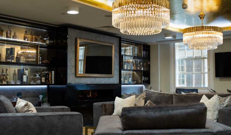 Office Space North Row - Image 3