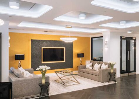 Office Space North Row - Image 4