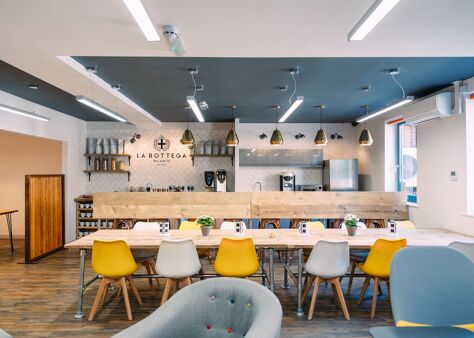 Office Space Number 32 - Image 1