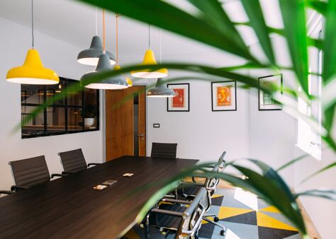 Office Space Number 32 - Image 6