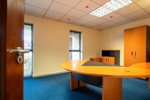 Office Space Shipley - Image 4