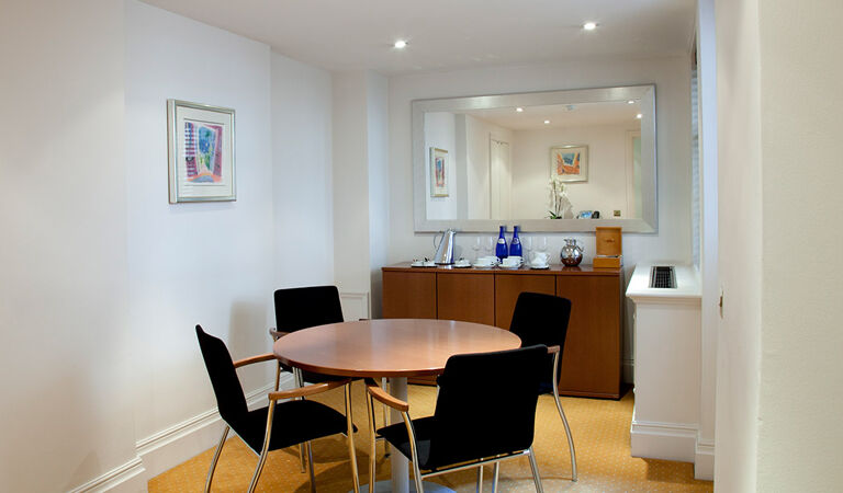 Image #4 of 2 Eaton Gate