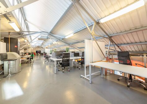 Office Space 21 Queen Elizabeth Street - Image 2