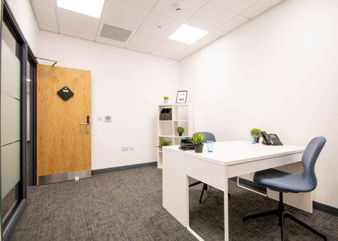 Office Space Poole - Discovery Court - Image 1