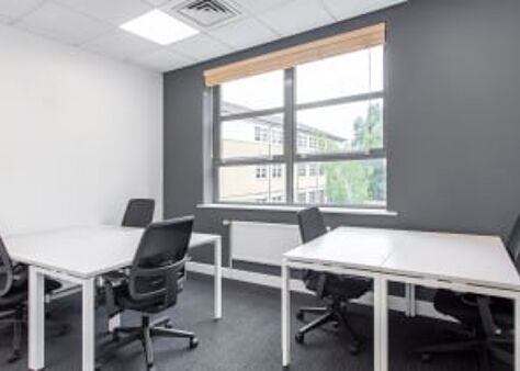 Office Space Cinnamon Park - Image 7