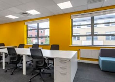 Office Space Cinnamon Park - Image 14