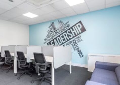 Office Space Cinnamon Park - Image 13