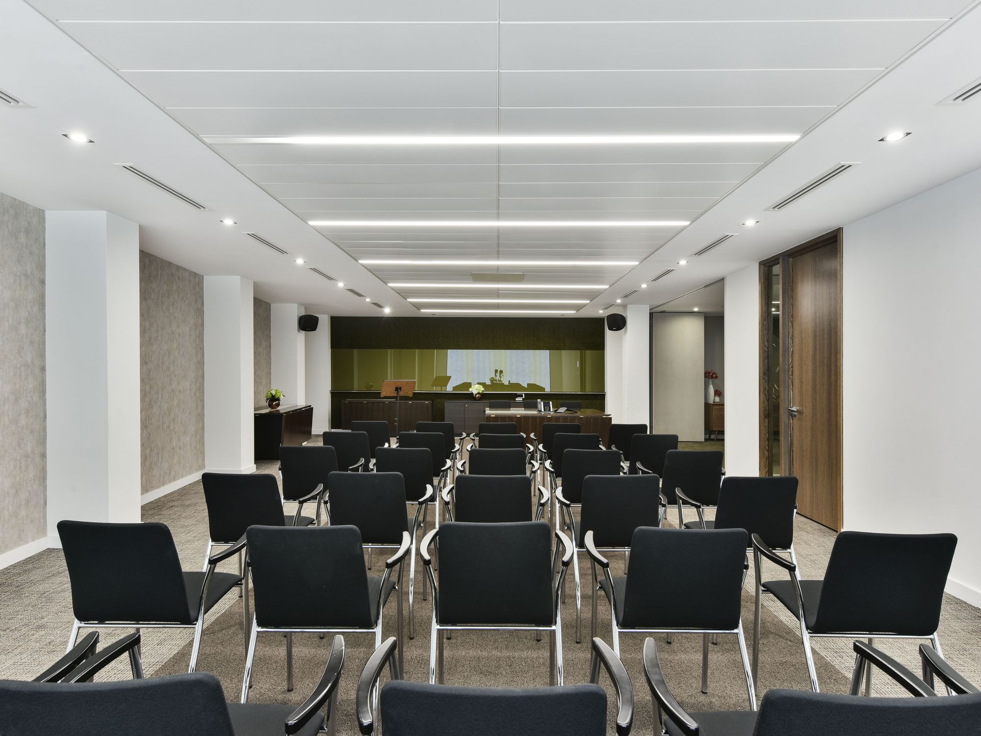 Serviced Office Gresham Street Guildhall House, London, EC2R
