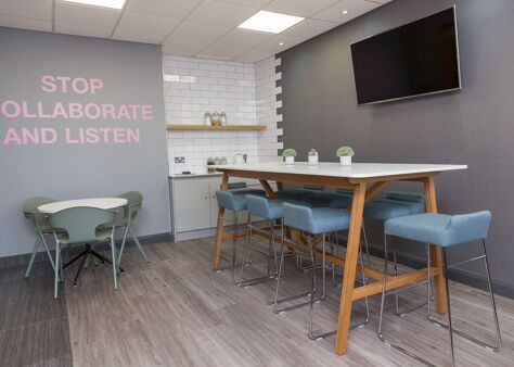 Office Space Oldbury - Image 9