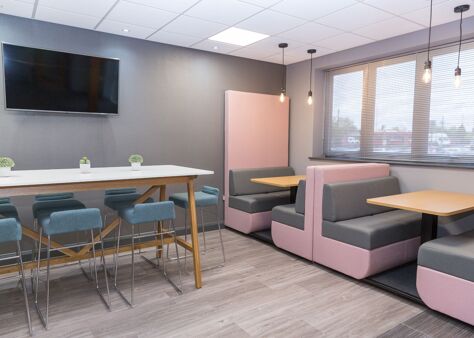 Office Space Oldbury - Image 2