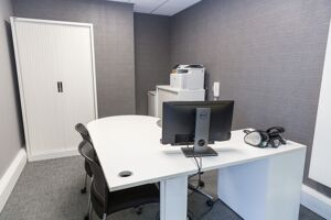 Office Space Oldbury - Image 6