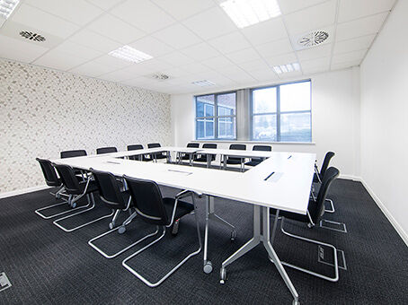 Office Space East Midlands Airport - Image 10