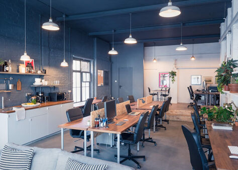 Office Space Another Place - Image 3