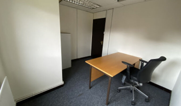 Office Space 1 Badhan Court - Image 2