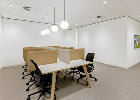 Office Space Enfield Innova Park - Image 9