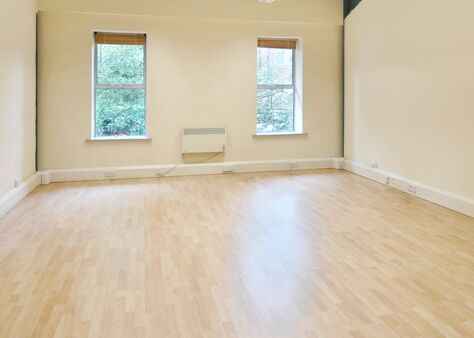 Office Space The Shaftesbury Centre - Image 2