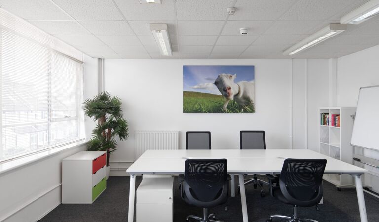 Office Space Tooting - Image 3