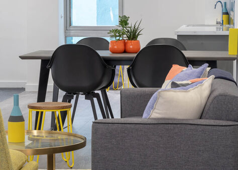 Office Space Crown House - Image 18